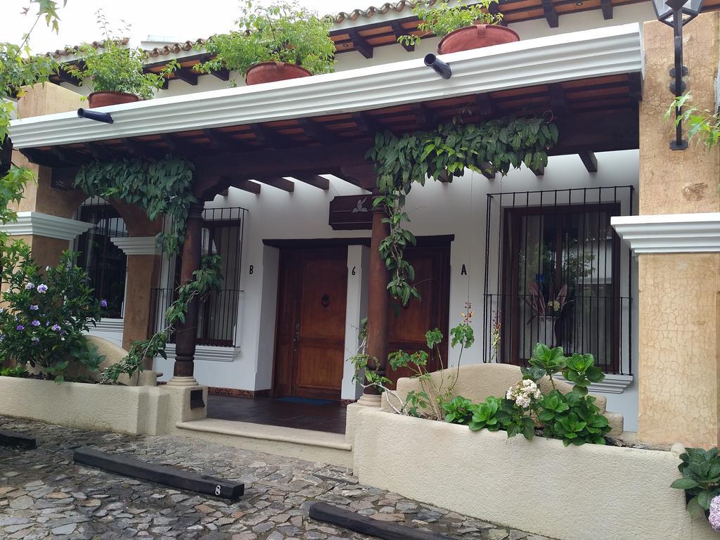 Villas Emekarsa, Antigua Екстериор снимка